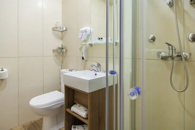 2 Bedrooms, Panoramic, Suite, 1 Single and 2 Double Beds, Sea View, Terrace، Sato Conference and Spa Hotel 4/5