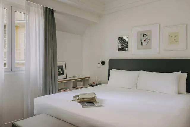 غرفة سوبيريور بسرير كينج مع أريكة، Sonder Missori (ex Elizabeth Lifestyle Hotel) 1/5