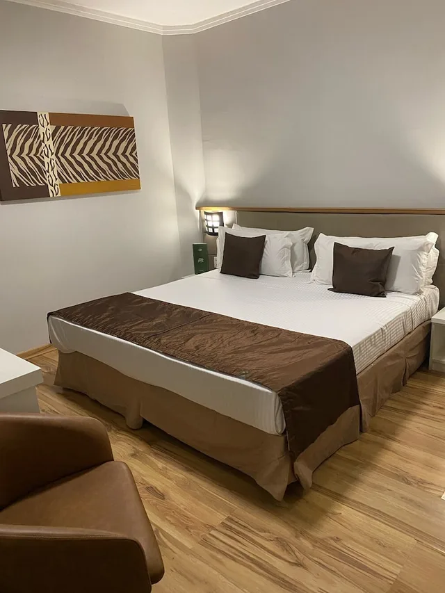 جناح فاخر بسرير كينج، Class Hotel Alfenas 4/6