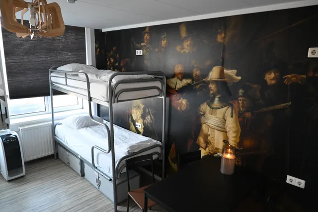 غرفة عائلية بأسرّة بطابقين وسرير بطابقين، Dutchies Hostel 1/1