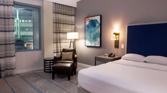 غرفة لذوي الإعاقة، Hilton Austin Airport 6/8