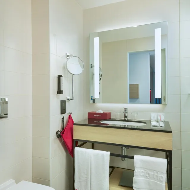 غرفة ديلوكس بسرير كينج، Intercity Hotel Muscat 7/7