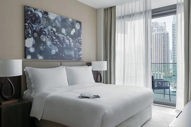 1 Bedroom, Premium, Suite, King Bed, Marina View, Balcony, Jumeirah Living Marina Gate 1/3