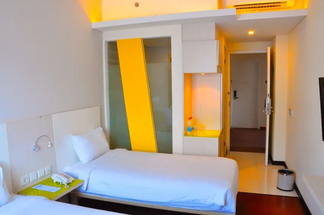 غرفة سوبيريور بسرير مزدوج، HOTEL EVERBRIGHT AMBON 1/3