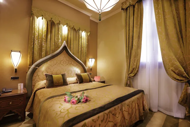 غرفة كلاسيكية بسرير مزدوج أو سريرين منفصلين، Ai Mori d'Oriente Hotel 9/10