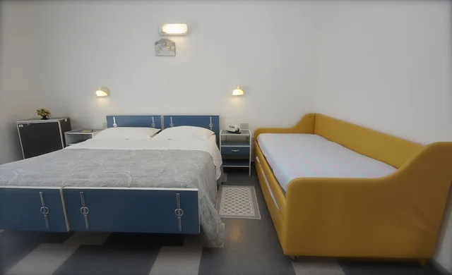 غرفة رباعية، Victory Hotel 4/5