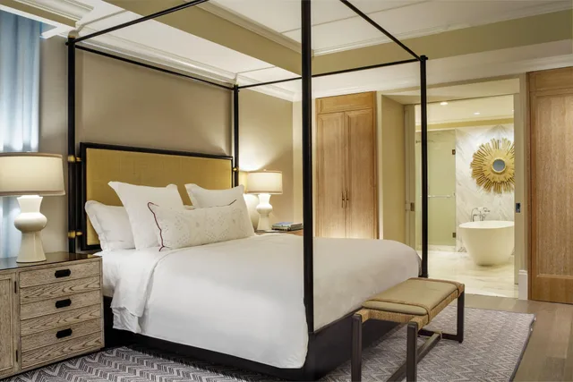 جناح بسريرين كينج، Rosewood Baha Mar 2/3