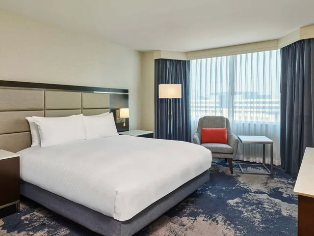 غرفة كلاسيكية بسرير كينج، Grand Bay Hotel San Francisco 2/5