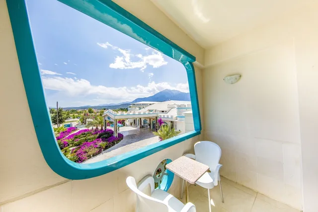غرفة قياسية بسرير مزدوج، Daima Biz Hotel 8/9