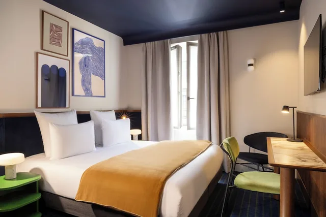 غرفة ديلوكس بسريرين منفصلين بشرفة، Cristal Champs Elysees Hotel 1/4