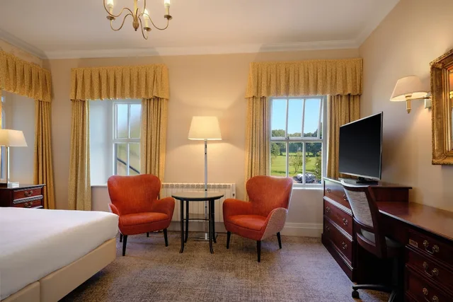 غرفة تقليدية بسرير كينج، Delta Hotels by Marriott Breadsall Priory Country Club 4/6