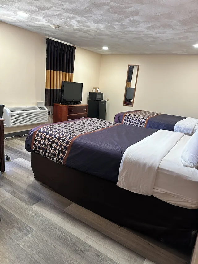 غرفة قياسية بسريرين مزدوجين، Wickford Motor Inn 2/10