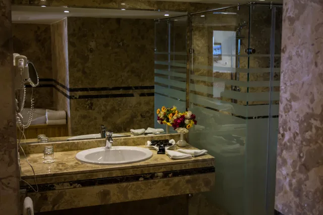 Honeymoon, Suite, Double Bed, Pool and Sea View، TOLIP TABA RESORT AND SPA 4/5