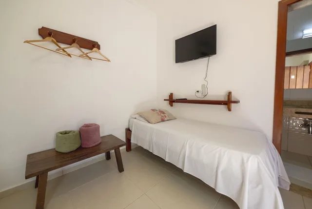 غرفة قياسية ثلاثية بسرير مزدوج وسرير فردي، POUSADA VILA DO PORTO 2/7