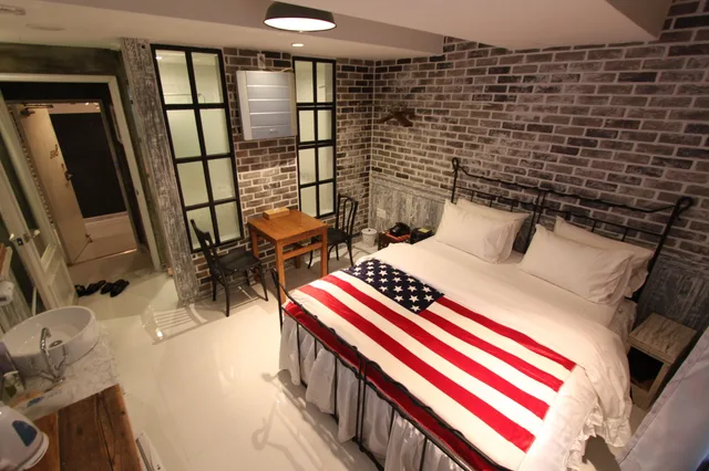 Royal, Pool, Suite, Villa, 2 Double Beds، February Hotel Hwanggeum 1/10