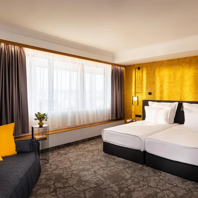 جناح بسرير كينج، Rosslyn Thracia Hotel Sofia 2/9