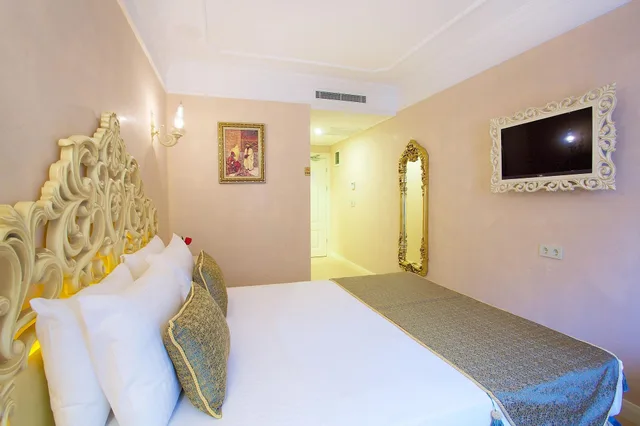 جناح عائلي بإطلالة على المدينة بغرفتي نوم، EDIBE SULTAN HOTEL 8/11