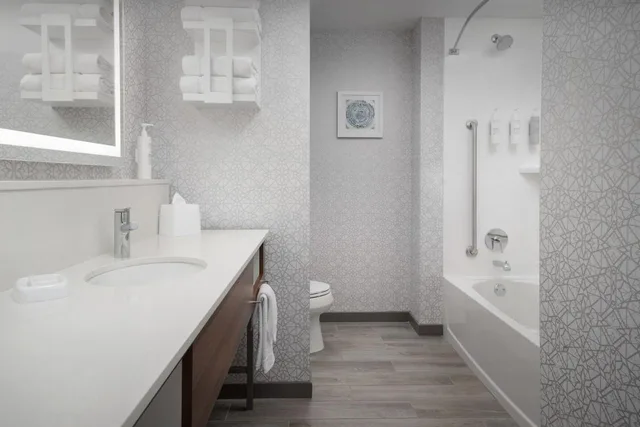 Room, King Bed, Peloton, Ground Floor, Hampton Inn and Suites Naples South FL 2/2