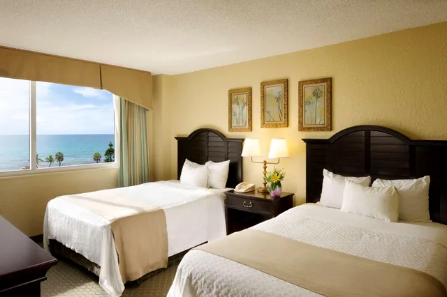 2 Rooms, Suite, 2 Double Beds, Ocean Front، Embassy Suites by Hilton Deerfield Beach Resort & Spa 1/2