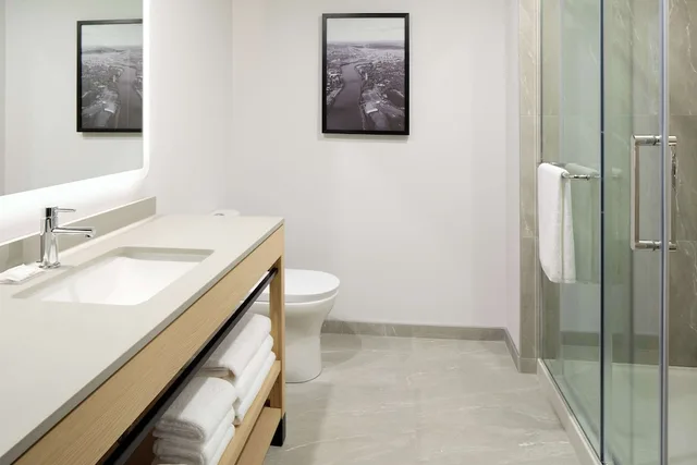غرفة بسريرين كوين، Hyatt Place Montreal Airport 6/9
