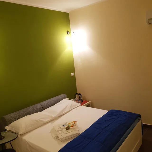 غرفة كومفورت ثلاثية، Ascot Hotel 6/10