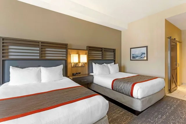Suite, Multiple Beds, Sofa, Kitchen, Accessible, Best Western Plus Heber Valley Hotel 1/7