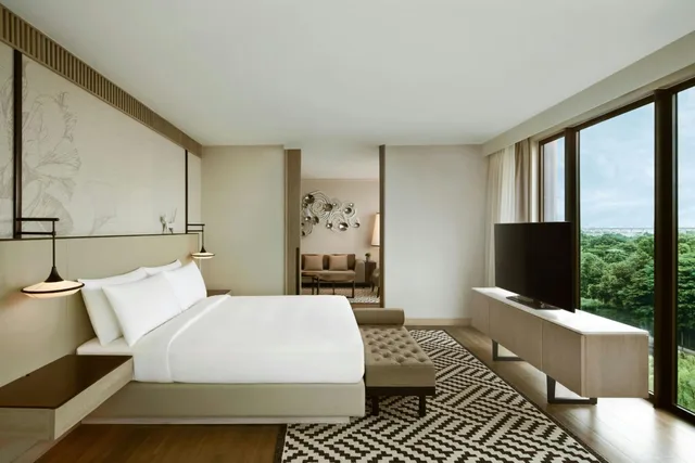 جناح ركني بسرير كينج بغرفة نوم واحدة، Courtyard by Marriott Bangkok Suvarnabhumi Airport 2/6