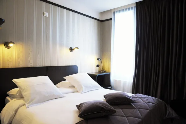 Renovated, Standard, Double Bed، Hotel Le Berger 1/10