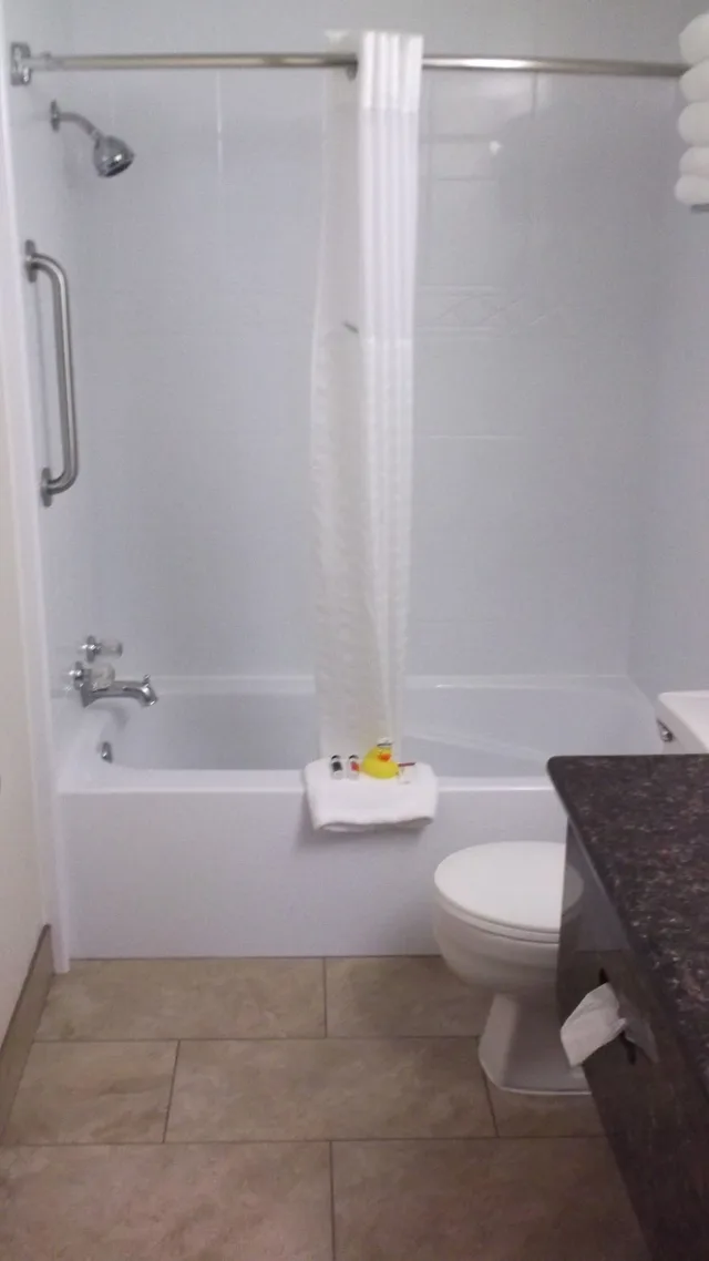 Suite, King and Queen Bed, Super 8 by Wyndham Salina/Scenic Hills Area 4/5