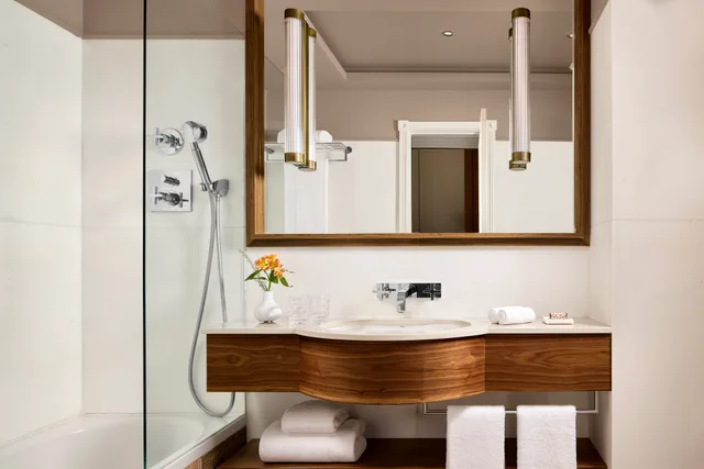 غرفة بسرير مزدوج بإطلالة على النهر، Tivoli Avenida Liberdade the Leading Hotels of the World 5/5