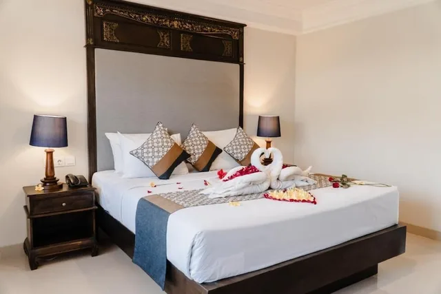غرفة تنفيذية، Palm Beach Hotel Bali 1/3