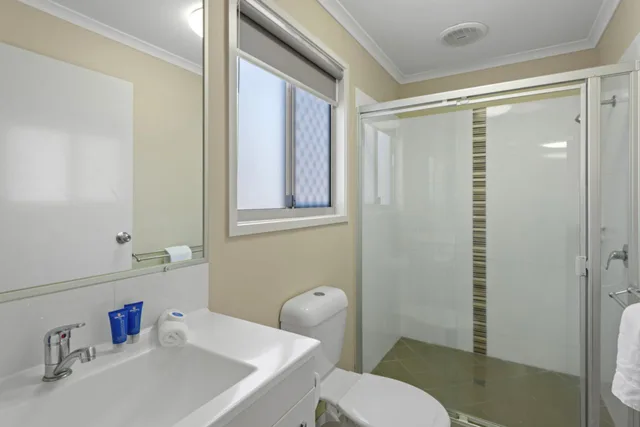 كابينة سوبيريور بغرفتي نوم، Discovery Parks - Airlie Beach 2/2