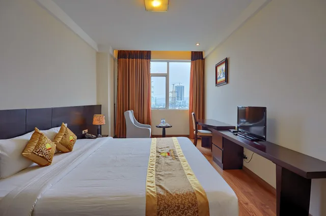 Senior, Family، Hoang Son Peace Hotel 1/10