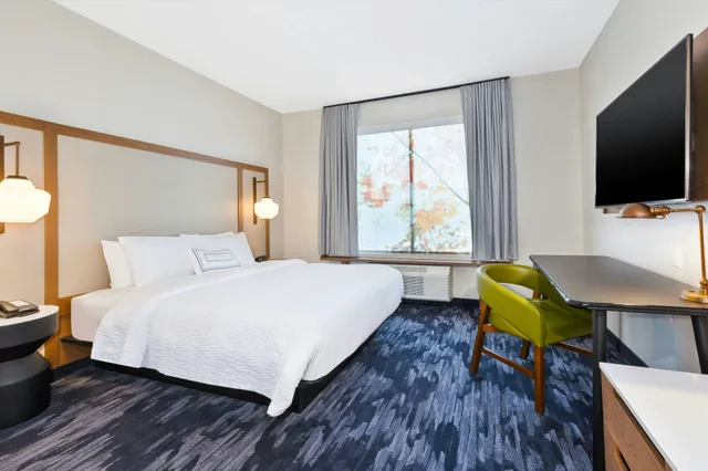 غرفة بسرير كينج، Fairfield Inn & Suites By Marriott Cincinnati Airport South/Florence 1/2