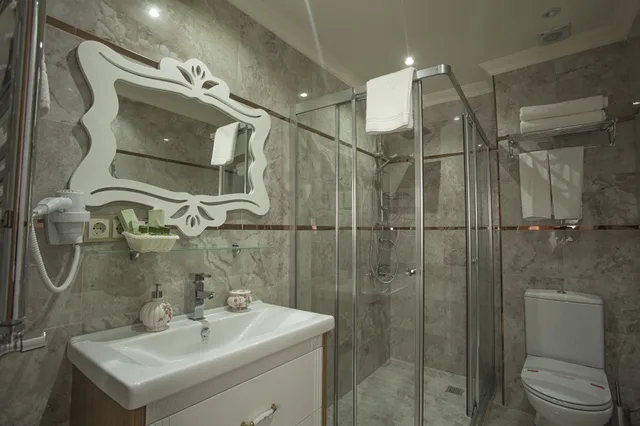 غرفة سوبيريور مفردة بسرير مزدوج، MIRAN HOTEL 4/4