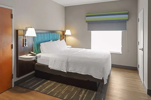 جناح استوديو بسرير كينج، Hampton Inn Nanuet 3/6