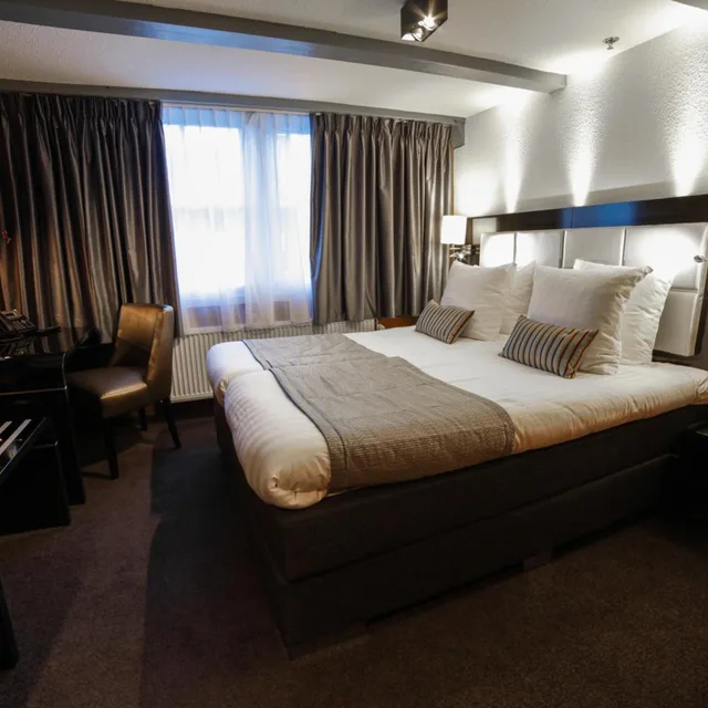 Room, Twin Beds, Partial View، Hotel Amsterdam Mansion 2/9
