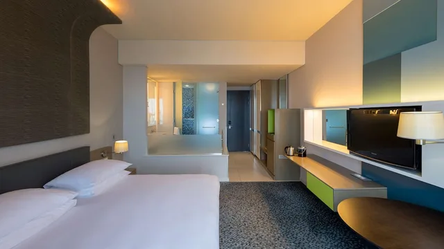 غرفة سوبيريور بإطلالة على المدينة، RADISSON BLU HOTEL & RESIDENCE, MAPUTO 5/10