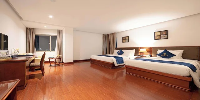 غرفة ثلاثية بسرير مزدوج وسرير فردي بإطلالة على المدينة، Stay Hotel Ex Northern Hotel Danang 2/4