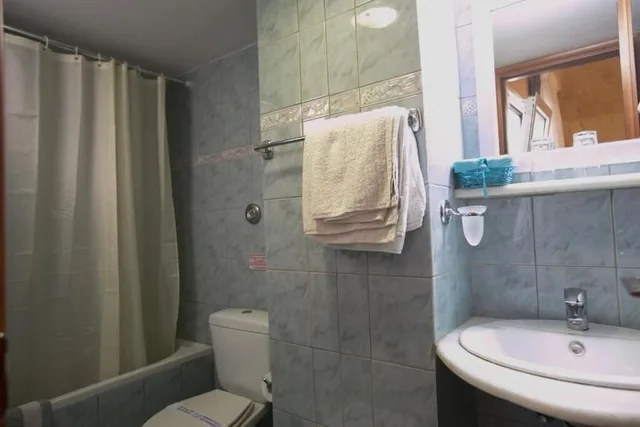 غرفة اقتصادية بسرير مزدوج أو سريرين منفصلين، Life Hotel 9/9
