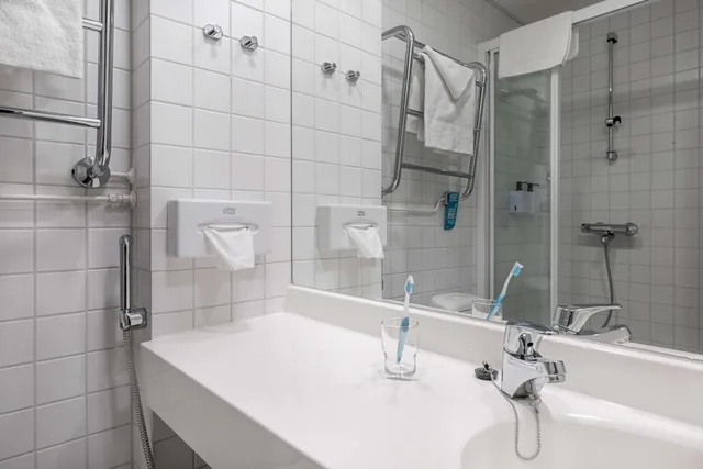غرفة قياسية، Scandic Plaza Turku 5/6