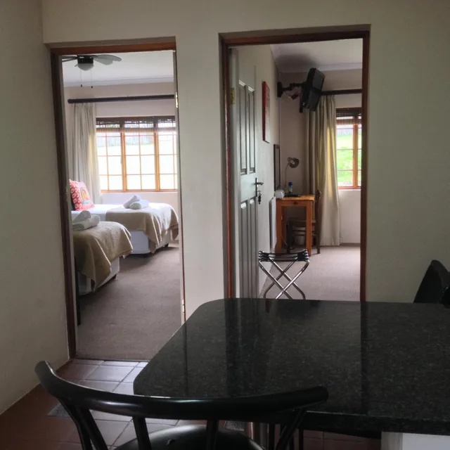 Luxury, Family, Dam View, Kitchen، Lanseria Country Estate 7/7