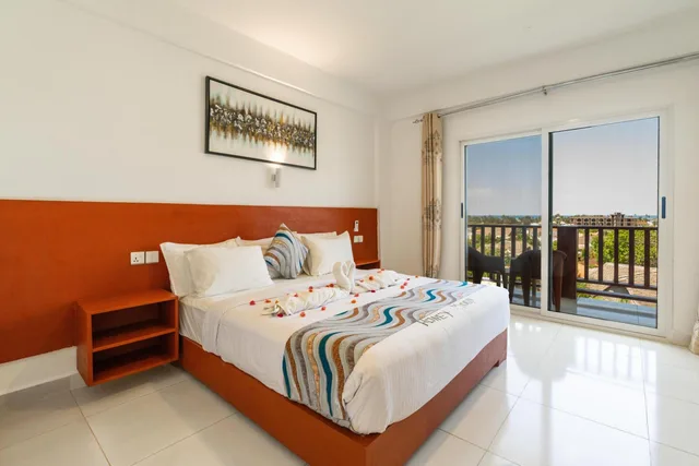 Deluxe, King Bed, Pool Side، Malika Nungwi Hotel 3/3