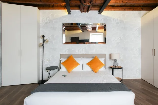 City, Apartment, Queen Bed، Heart Milan Apartments Duomo Colonne 4/7