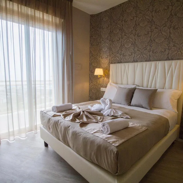 غرفة ديلوكس عائلية، Lady Mary Hotel 1/6