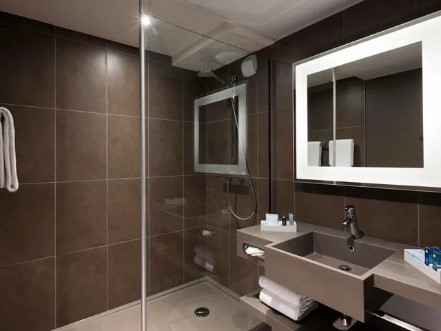 غرفة كلاسيكية بسرير مزدوج، Novotel Paris La Defense Esplanade 1/6