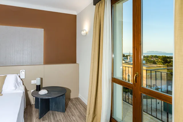 غرفة جونيور رباعية بسرير كينج، SeaWater Hotel Bio & Beauty Spa 4/4
