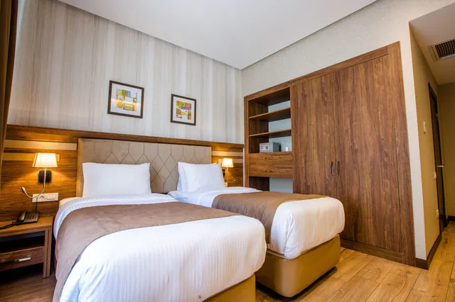 غرفة ديلوكس بسرير كينج، City Park Hotel Baku 2/3