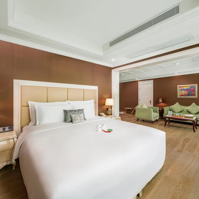 Vip, Classic, Villa, Queen Bed, Ocean View، Grand Bay Hotel Zhuhai 1/5