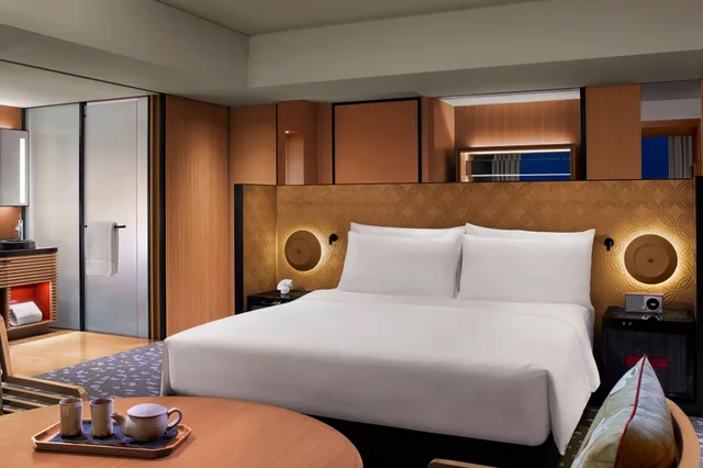 غرفة ديلوكس بسرير مزدوج بإطلالة على الحديقة، The Ritz Carlton Kyoto 5/8